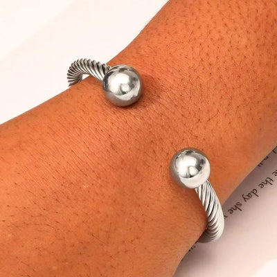 Calmi Bracelet